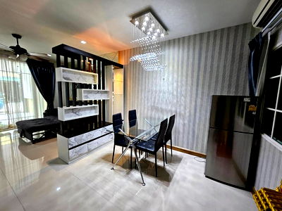 Townhouses for rent วิทยาลัยพณิชยการเชตุพน : rent Golden town 3 suksawat-phuttabucha 4 bed 3 bath