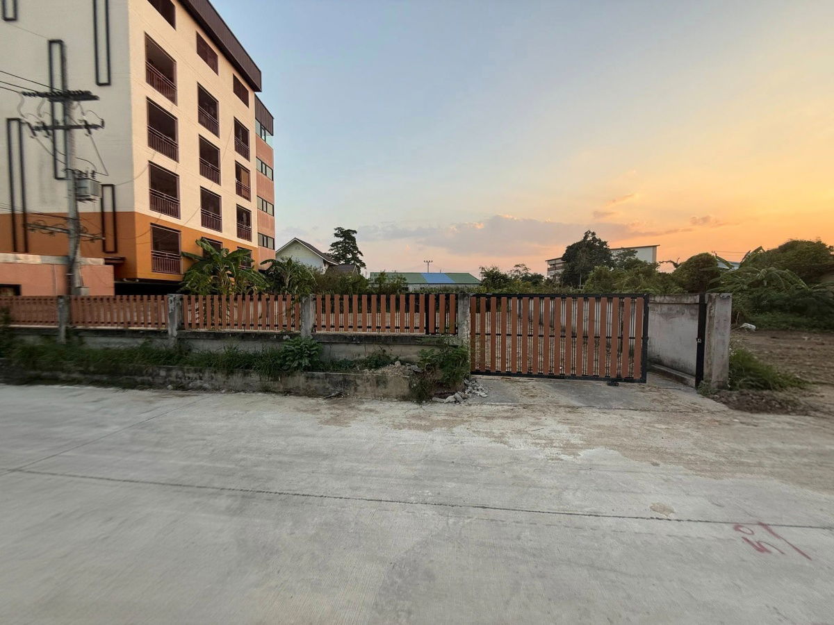 รูป ขายที่ดินพัทยา ทำเลดี พื้นที่ใหญ่กำลังดี 115 ตรว. พิกัด ซอยเนินพลับหวาน มาบยายเลีย 20 - รูปที่ 4/5