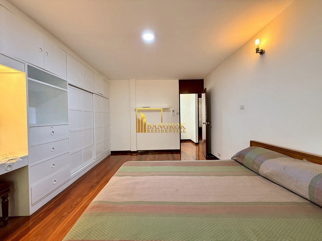 รูป Exceptional 4 Bedroom House in Vibrant Nana Area - BR28305SH - รูปที่ 43/45