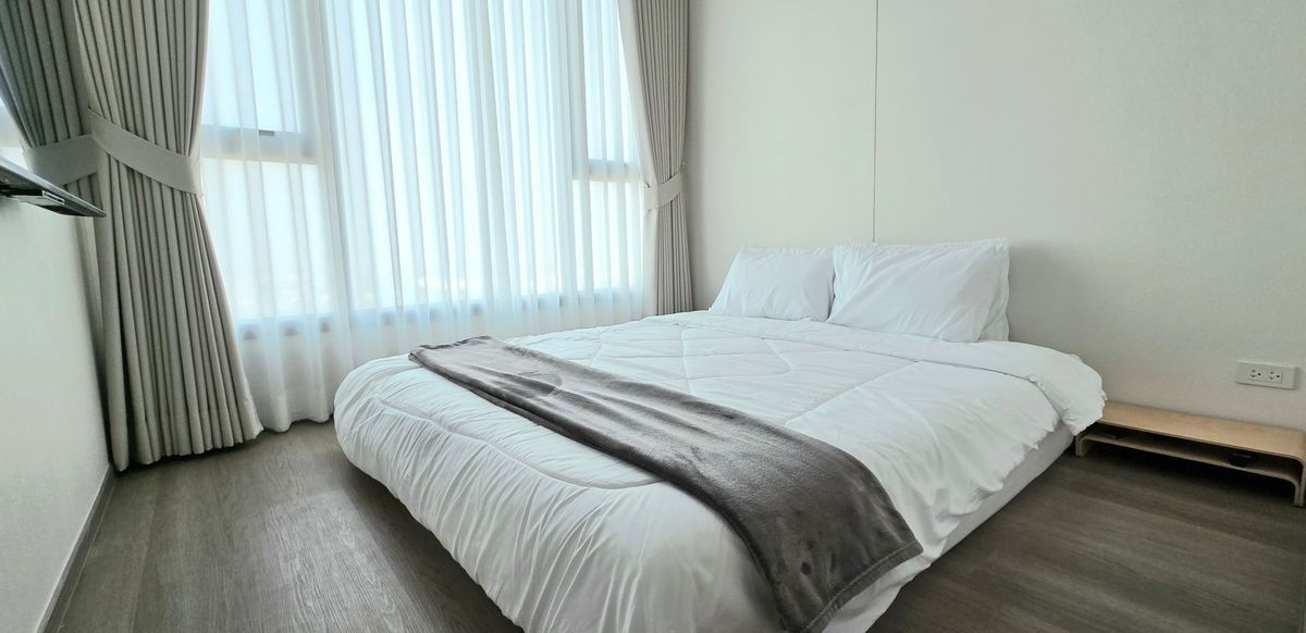 picture Stunning High-Floor Condo with Breathtaking North View | Fully Furnished | Ready to Move In Floor 46 | Premium City View - 3/29