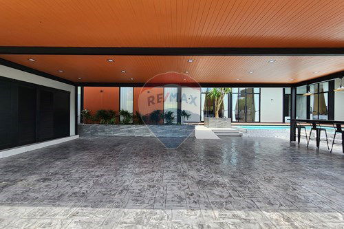 รูป [920611003-85] พูลวิลล่า สัตหีบ - รูปที่ 69/104