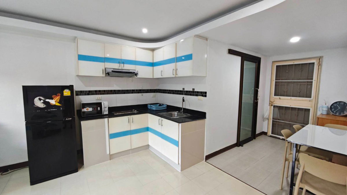 รูป 2BR- 🚀 Phuket Town Apartment: Move-In Ready & Budget-Friendly! - รูปที่ 4/13