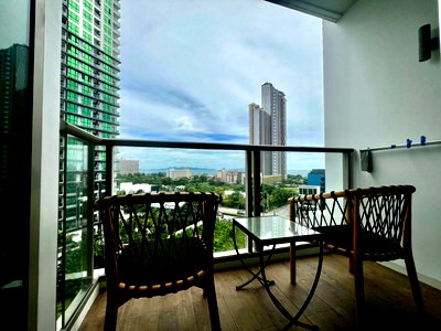 Condos for sale : Riviera Ocean Drive – 1-Bedroom Sea View Condo for Sale