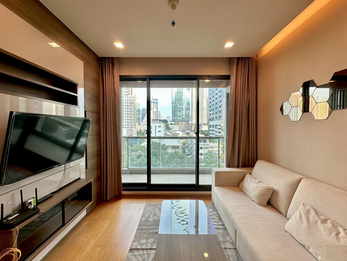 picture The Address Sathon – Spacious, Home-Like Living in the Heart of Sathorn. Comfortable for Families, with Easy Access to Everything. - 1/44