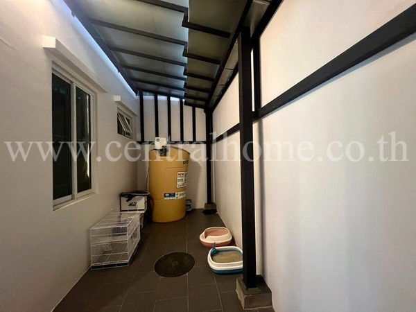 รูป ทาวน์โฮม ฟอร์เร่ ลำลูกกา คลอง 5 หลังมุม หน้าบ้านไม่ชนกับหลังอื่น - รูปที่ 11/16