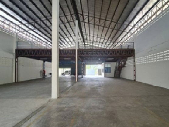 รูป ให้เช่าโกดังพร้อมสำนักงาน พื้นที่ 1400 ตารางเมตร ซอยอ่อนนุช 66 / สิบล้อ เข้าออกได้ - รูปที่ 9/19