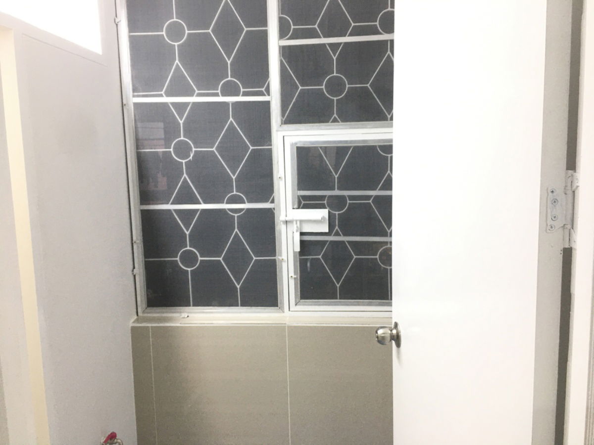 รูป ขายด่วน!! คอนโดบ้านสวนบางเขน ชั้น4 ตึกu1 ใกล้BTS สายหยุด 900 เมตร!! - รูปที่ 3/5