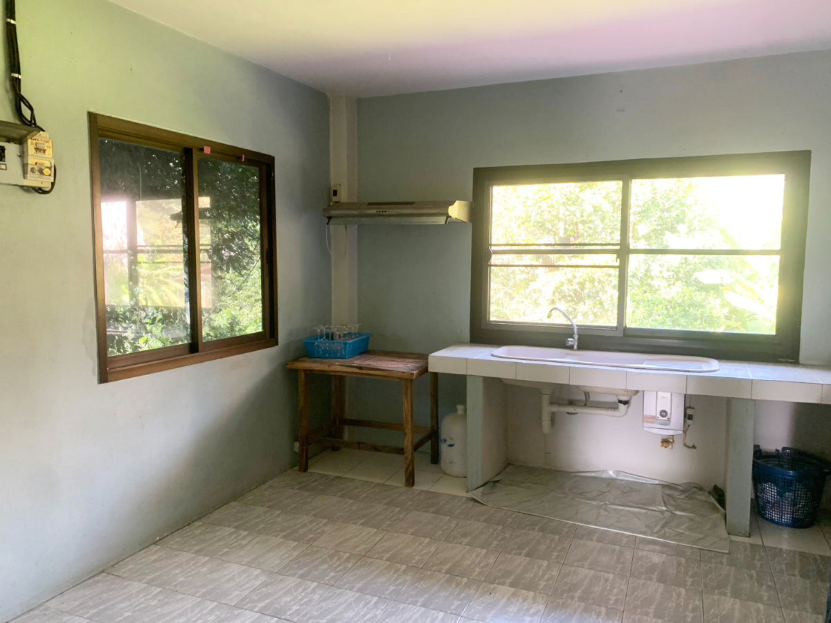 picture Two storey house for rent with 2 bedrooms,1 toilet and 1 kitchen. - 8/12