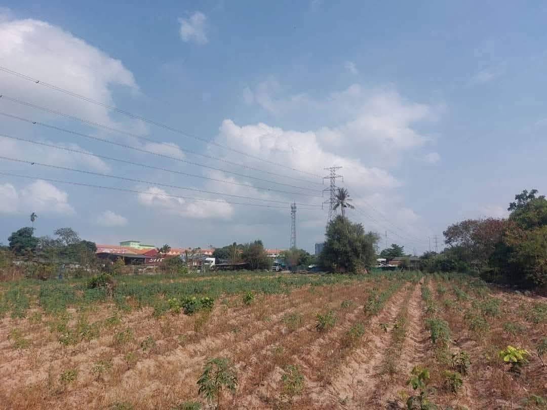 รูป ที่ดิน 3 ไร่ 2 งาน แหลมฉบัง ใกล้ท่าเรือ 2 กม. ไร่ละ 3.8 ล้าน - รูปที่ 3/6