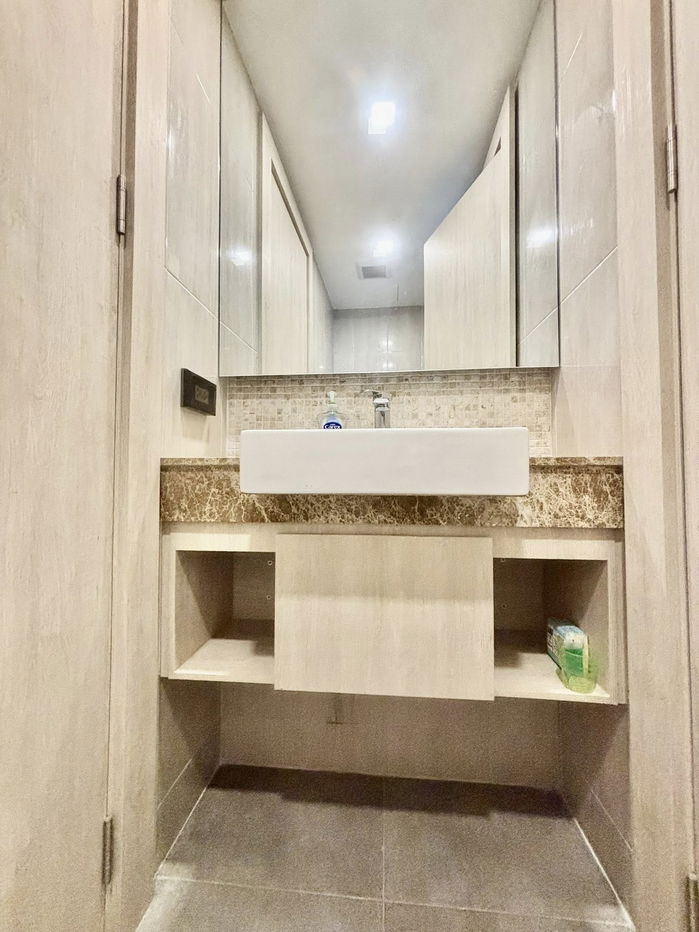 รูป ขายคอนโด 1 ห้องนอนสไตล์โมเดิร์นที่ The Jewel Condominium - รูปที่ 13/14