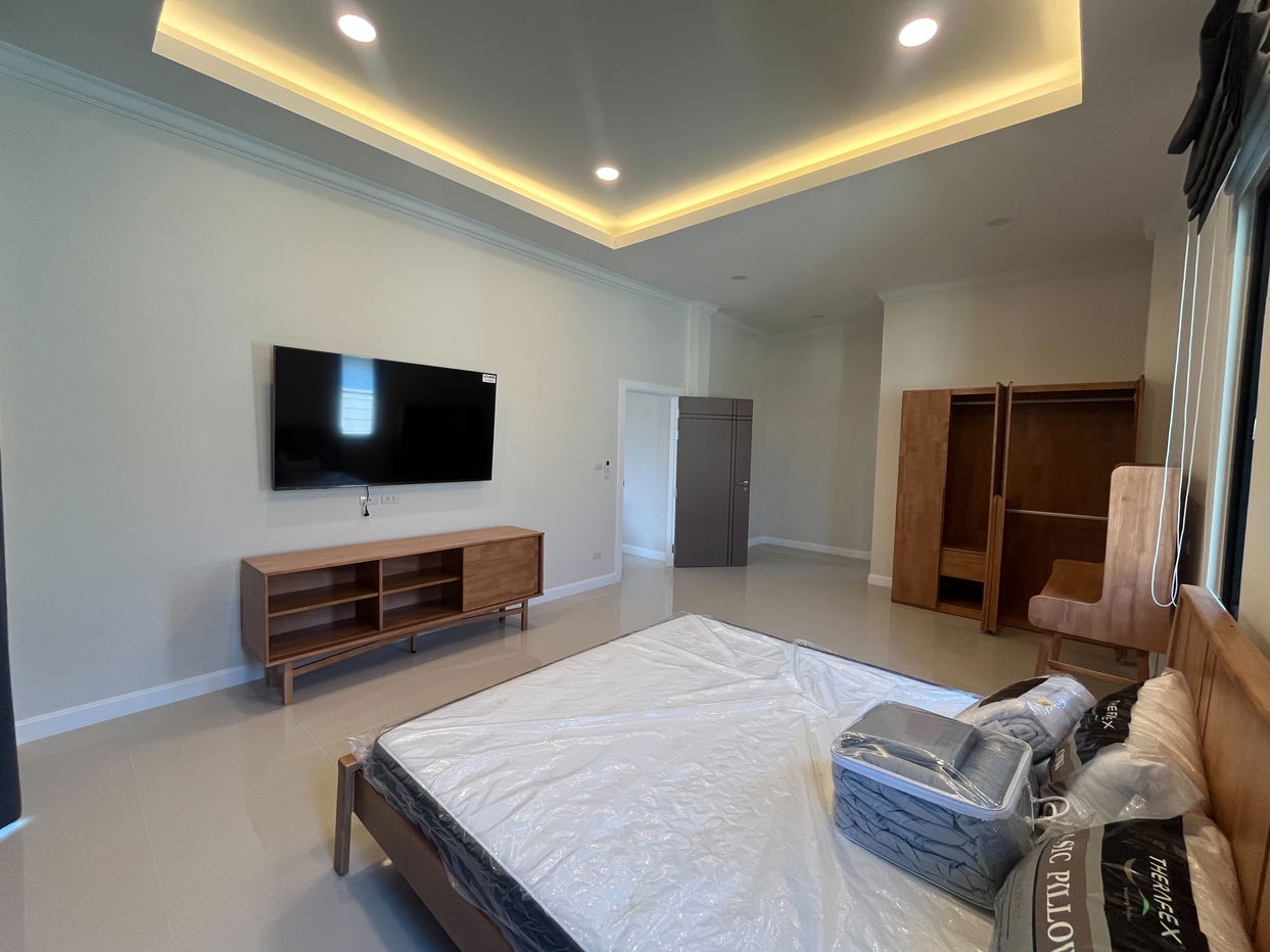 รูป ให้เช่าบ้านเดี่ยวสุดหรูพร้อมสระว่ายน้ำ 3 ห้องนอน ในทุ่งกลม ตาลหมัน - รูปที่ 9/14