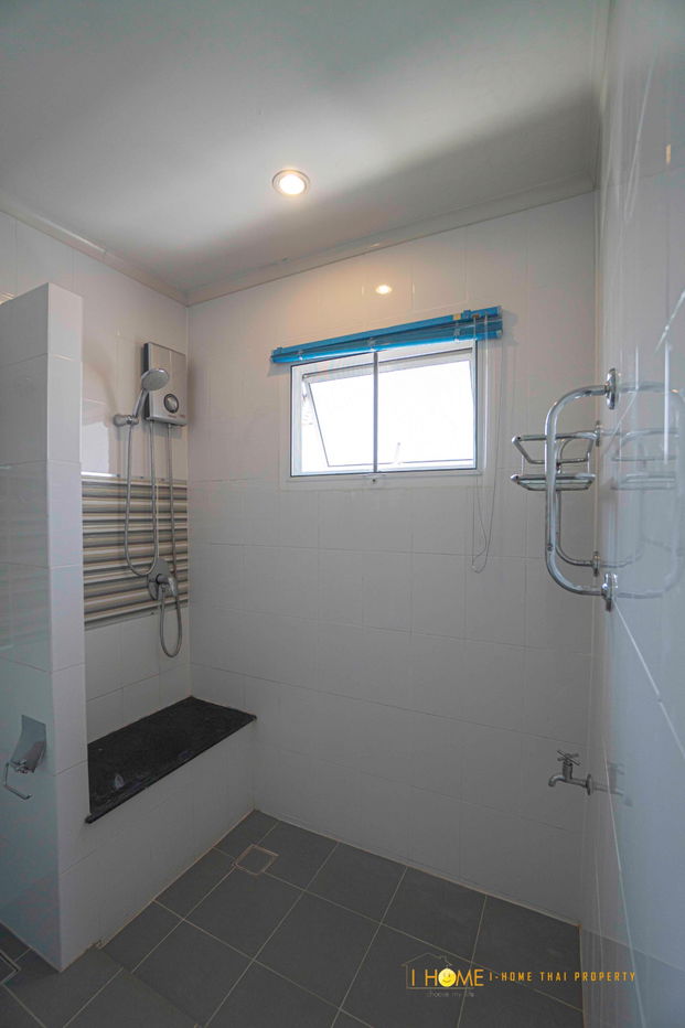 รูป ให้เช่าบ้านเดี่ยวสองชั้น   2 ห้องนอน 3 ห้องน้ำ  1 ห้องครัว 2 ที่จอดรถ  - รูปที่ 30/31