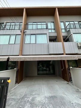 Townhome for Rent – Baan Klang Muang Phahol–Ramintra 3-storey townhome, available from 12 December 2025 Near Don Mueang Airport Fully furnished 