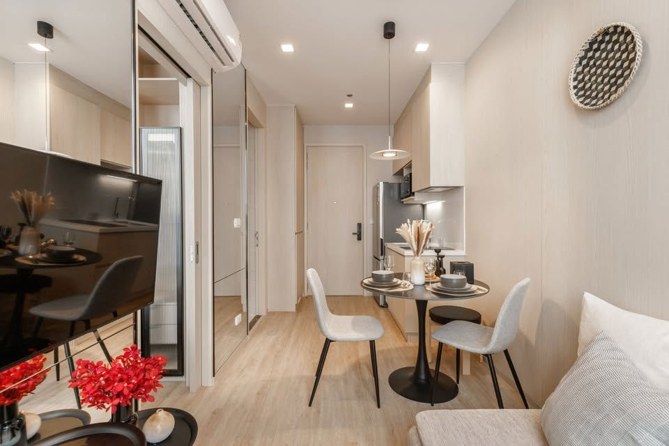 picture Condo for Rent NOBLE STATE 39 (CR03403) - 4/12