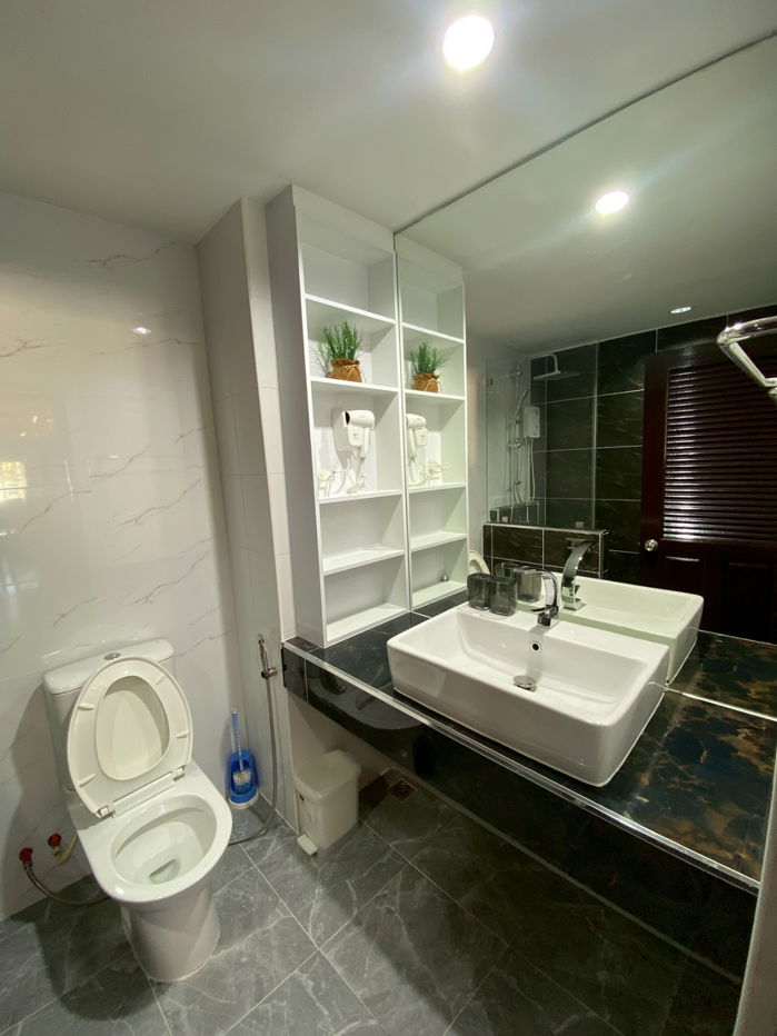 picture The Trio  Condo for Rent ,3bed ,Moutain View, Walk to Maya Shopping Mall  900m.,Near Nimman  - 13/14