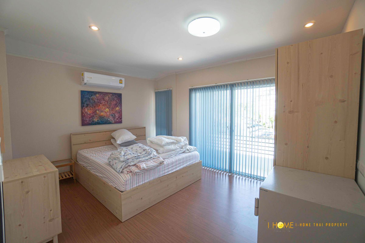 รูป ให้เช่าบ้านเดี่ยวสองชั้น   2 ห้องนอน 3 ห้องน้ำ  1 ห้องครัว 2 ที่จอดรถ  - รูปที่ 26/31