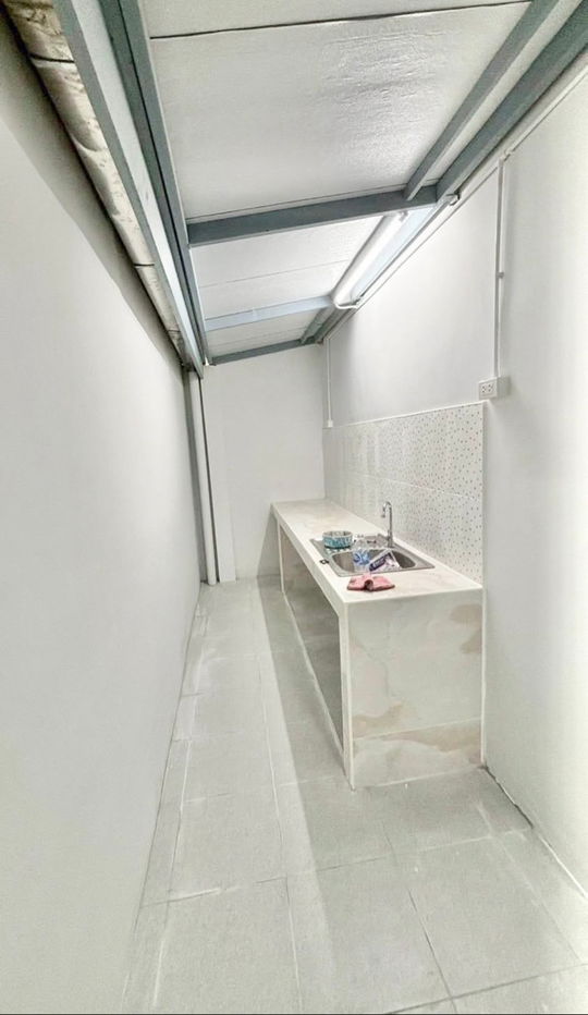 รูป ให้เช่าตึกซอยเจริญรัถ 20 คลองสาน ห่างจากไอคอนสยาม 2 กม. - รูปที่ 6/10