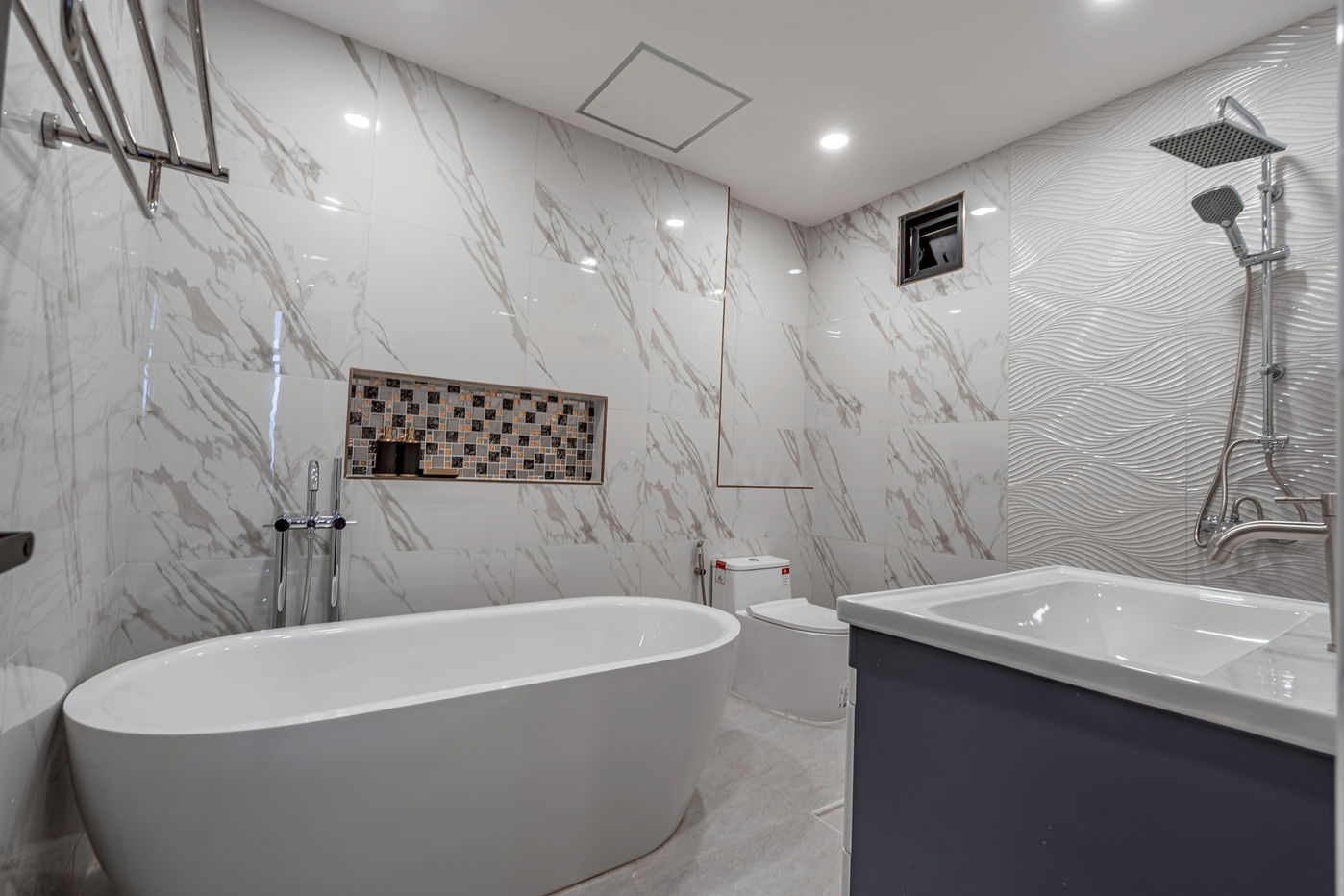 รูป ขายบ้านเดี่ยว 5 ห้องนอน พูลวิลล่า อีสต์ปัตตา - รูปที่ 28/28