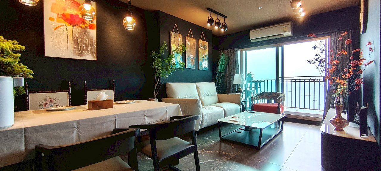 picture Centric Sea Pattaya 2 Bedrooms for Sale - 1/17