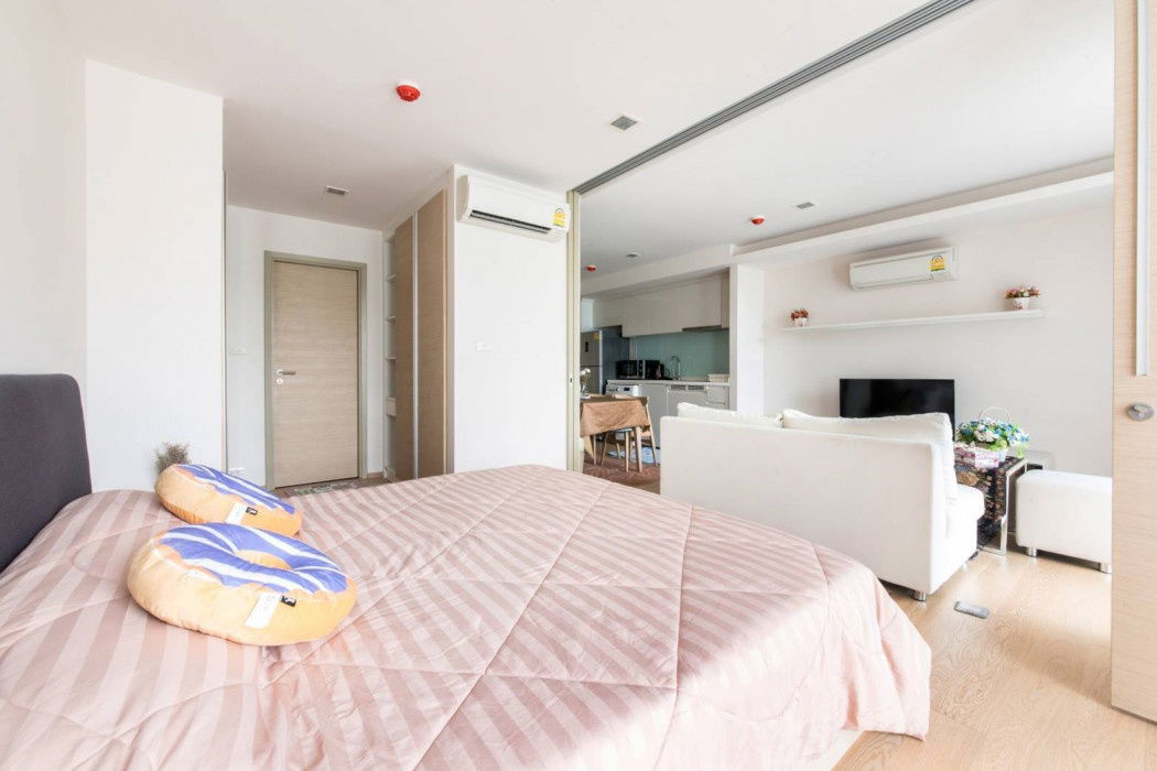 รูป ให้ เช่าคอนโด Luxury​ Liv At 49 (ลิฟ แอท ฟอร์ตี้นาย) ขนาด 49 ตรม ชั้น 4 - รูปที่ 5/11