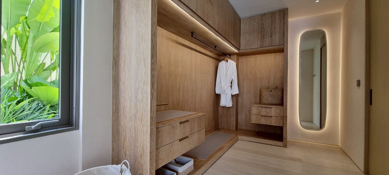 picture Luxury Modern Pool Villa in Na Jomtien for Sale - 17/25