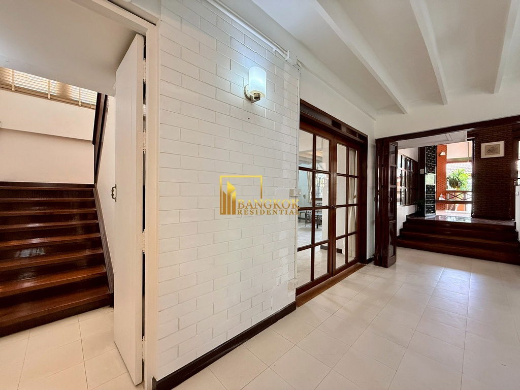 รูป Exceptional 4 Bedroom House in Vibrant Nana Area - BR28305SH - รูปที่ 22/45