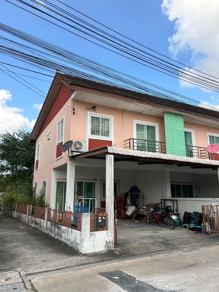 รูป ขายทาวน์เฮาส์ 2 ชั้นพื้นที่ใหญ่กว่ามาตรฐาน มอบความรู้สึกเหมือนอยู่บ้านเดี่ยว หมู่บ้านฟ้าใสวิลล์ โครงการ 1 - รูปที่ 1/13