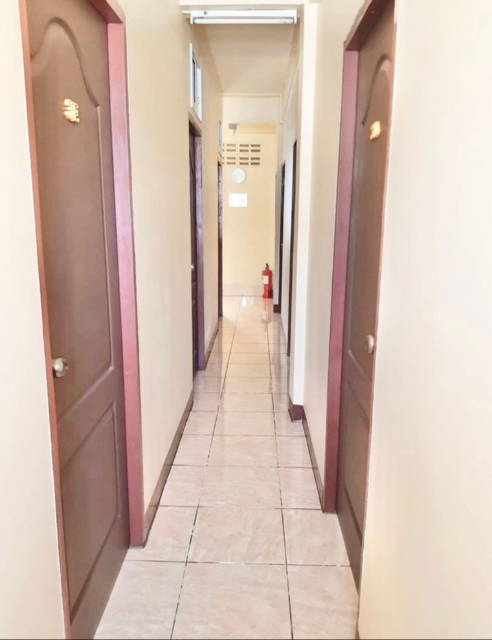 รูป ให้เช่าตึกขนาด 2 คูหา  ทำเลซอยเยื้องถ.ข้าวสาร เดินเข้าซอยจากถ.ตะนาวประมาณ 30 ม.  - รูปที่ 4/8