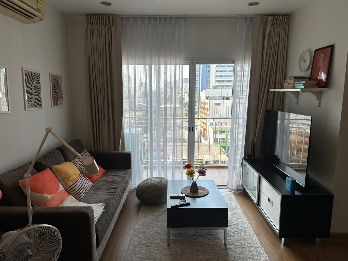 picture Apartment near Soi Rangnam, near BTS - 1/10
