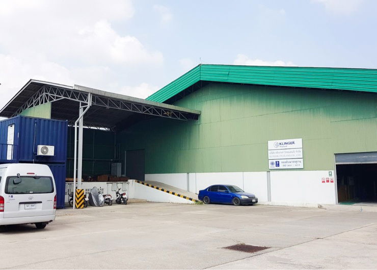 picture Chonburi factory near Laem Chabang Port - 1/7