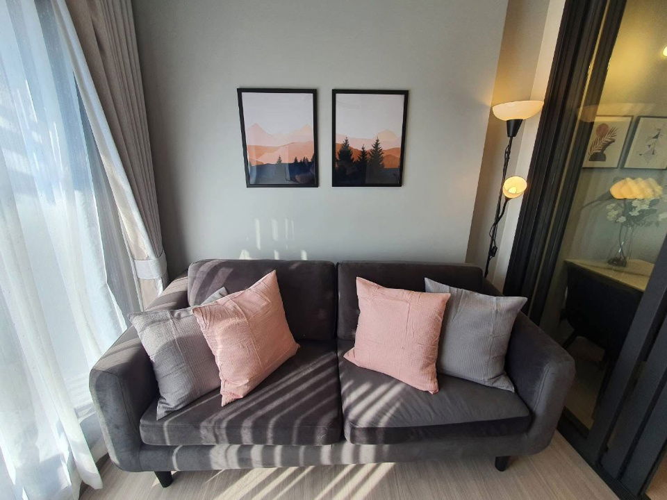 picture Life Asoke                       Hype  - 8/11