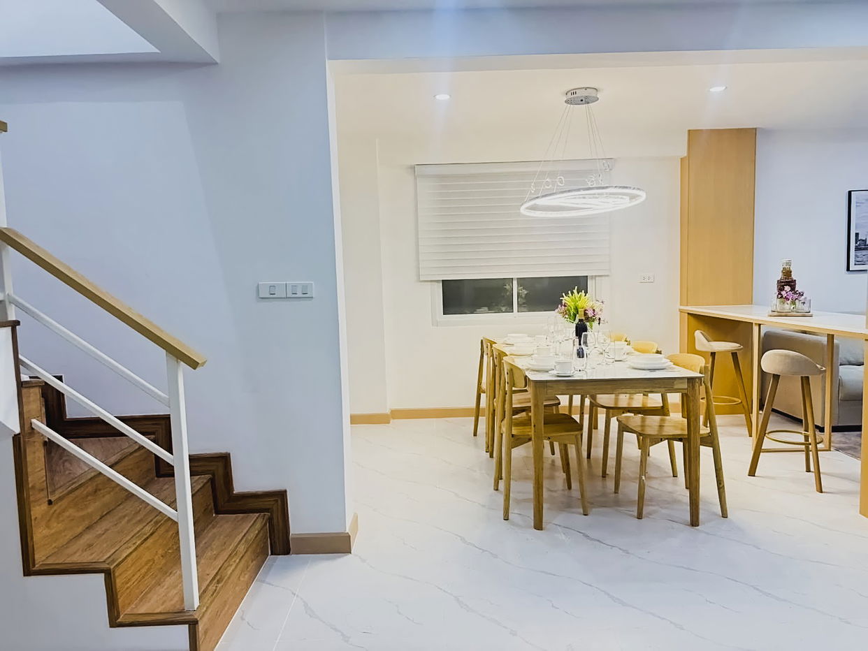 picture Spacious 5-Bedroom Pool Villa for Sale in South Pattaya - 7/14