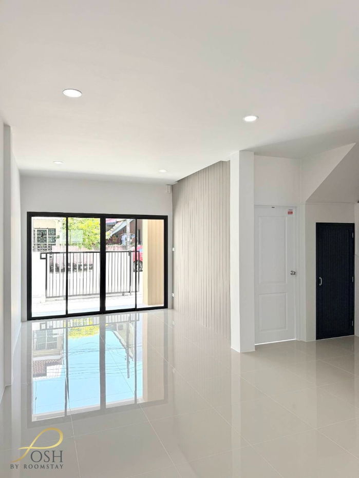 รูป หมู่บ้านเอกศิริชัย ใกล้ราชภัฏ เพียง 2 นาที ซ.รัษฎารำลึก หลังบ้านไม่ติดกับบ้านหลังอื่น มาพร้อมวิวขุมน้ำ   - รูปที่ 7/24