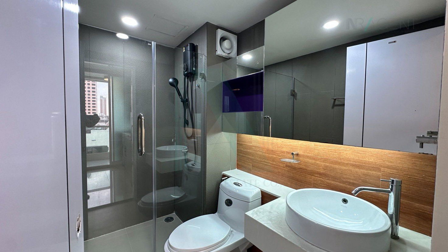 picture For Rent Condo CHATEAU IN TOWN PHAHOLYOTHIN 11 Building 1, Floor 6,1 bed room, Room size 41 sqm - 5/8