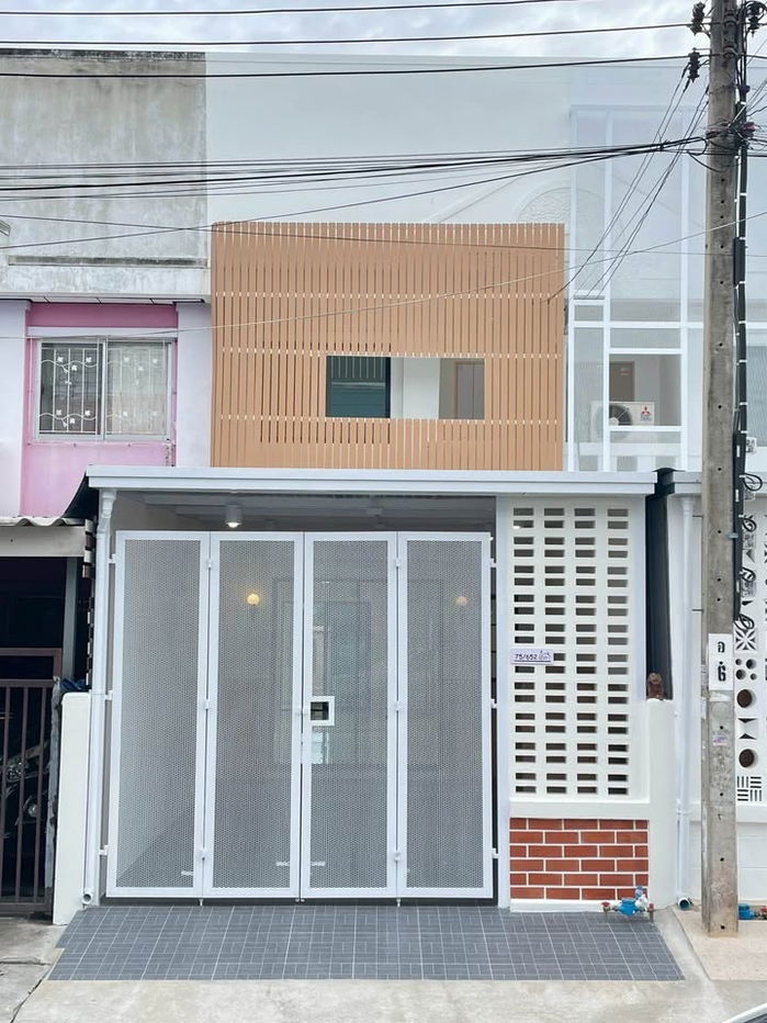 รูป ขายทาวน์เฮ้าส์ ที่ หมู่บ้านนครทอง ปาร์ควิว 3 - รูปที่ 1/8