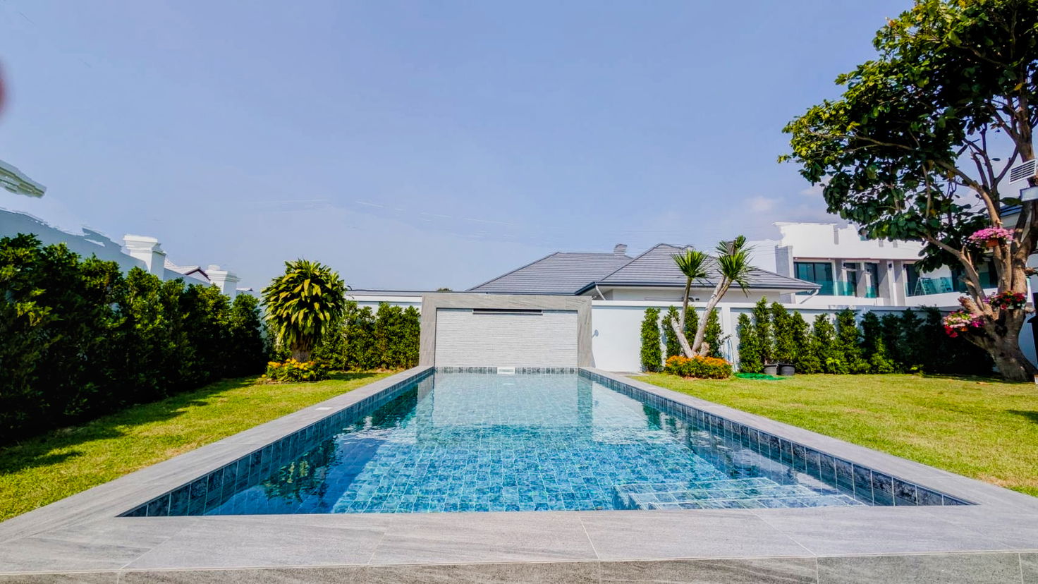 รูป ขายบ้าน 5 ห้องนอนกว้างขวาง – สยามคันทรีคลับ - รูปที่ 2/23