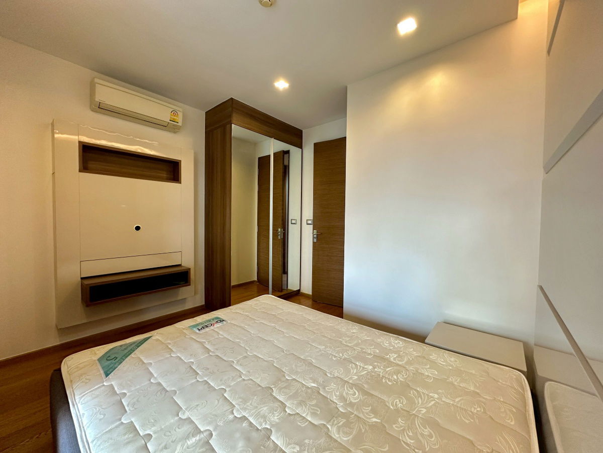 picture The Address Sathon – Spacious, Home-Like Living in the Heart of Sathorn. Comfortable for Families, with Easy Access to Everything. - 11/44