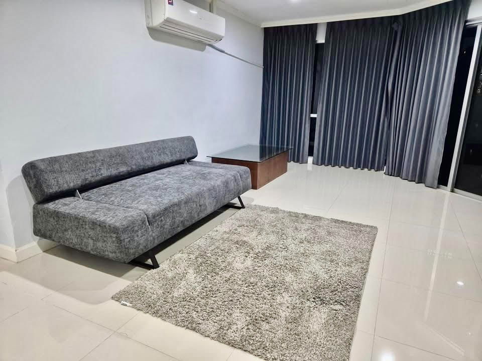 รูป code : E178 ให้เช่าคอนโด สุขุมวิท สวีท (Sukhumvit Suite) | ห้องใหญ่ 70 ตร.ม. ชั้น 28 ระเบียงกว้าง เฟอร์นิเจอร์ใหม่ทั้งห้อง ใกล้ BTS นานา 5 นาที - รูปที่ 4/14