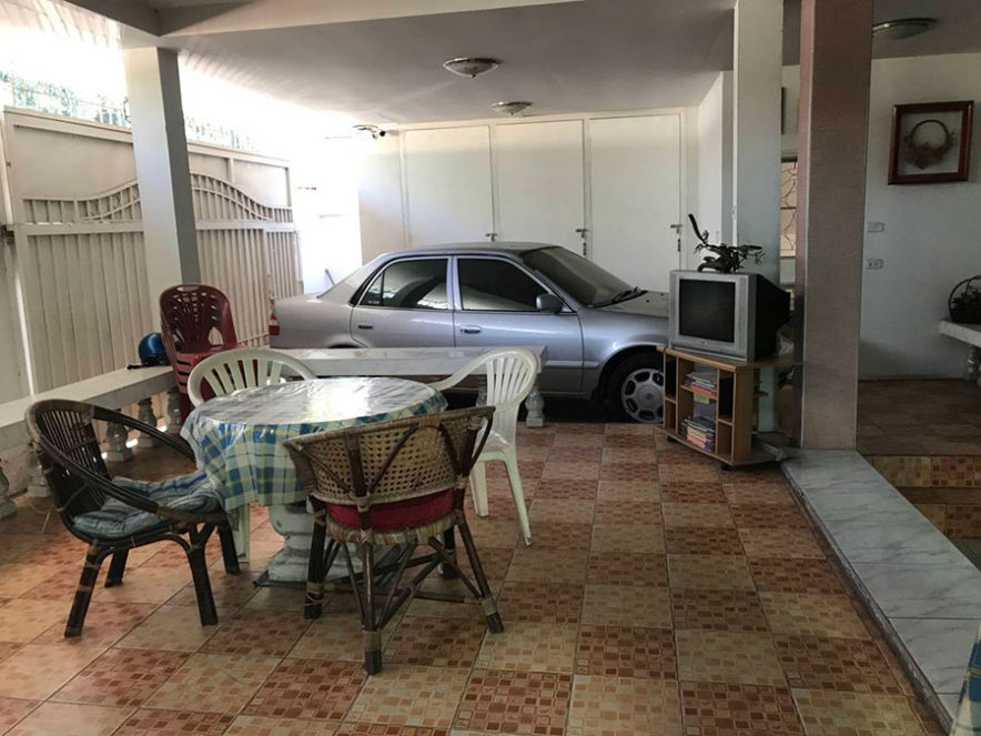 รูป ให้เช่าบ้านเดี่ยว 2 ชั้น มี 4 ห้องนอน 3 ห้องน้ำ 1 ห้องครัว จอดรถได้ 1 คัน - รูปที่ 2/7