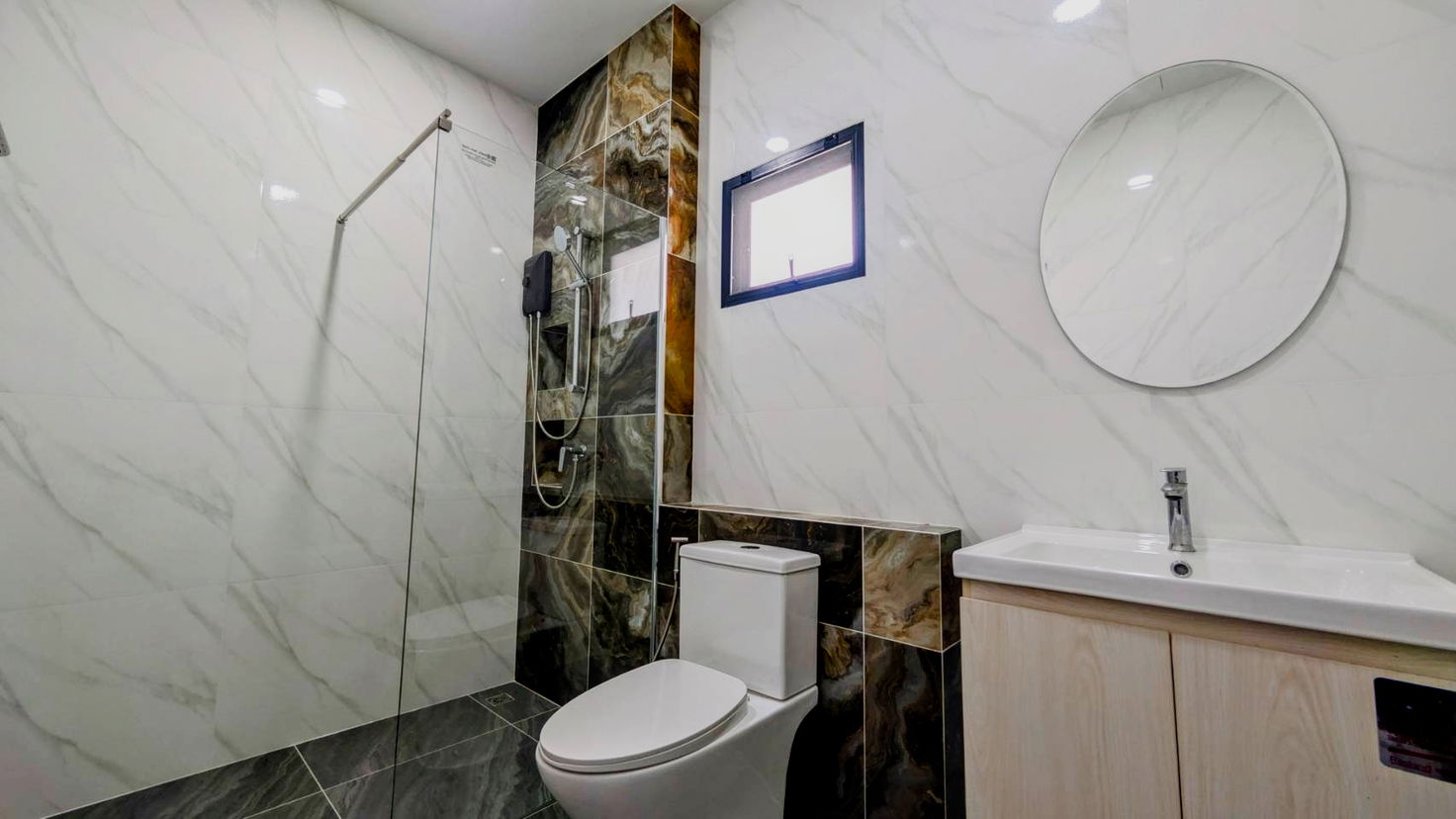 รูป ขายบ้าน 5 ห้องนอนกว้างขวาง – สยามคันทรีคลับ - รูปที่ 22/23