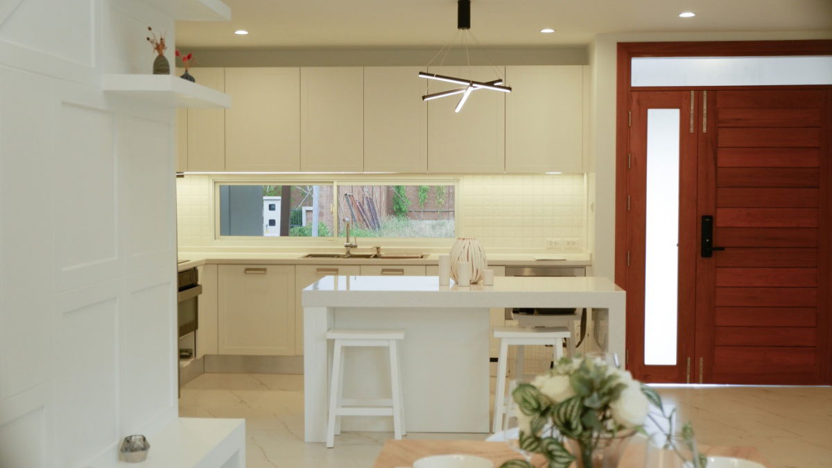 รูป ให้เช่า Pool Villa 2 ชั้น  4 ห้องนอน 5 ห้องน้ำ 1 ห้องรับแขก 1 ห้องครัว   - รูปที่ 14/24