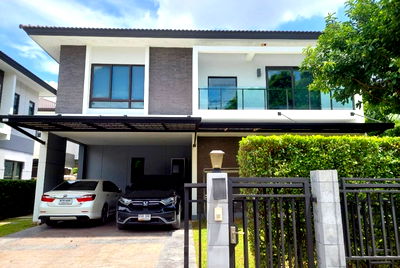 Houses for sale : House for Sell at The City Pattanakarn