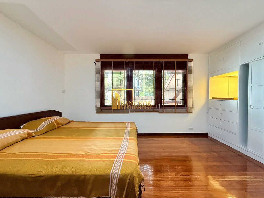 รูป Exceptional 4 Bedroom House in Vibrant Nana Area - BR28305SH - รูปที่ 36/45