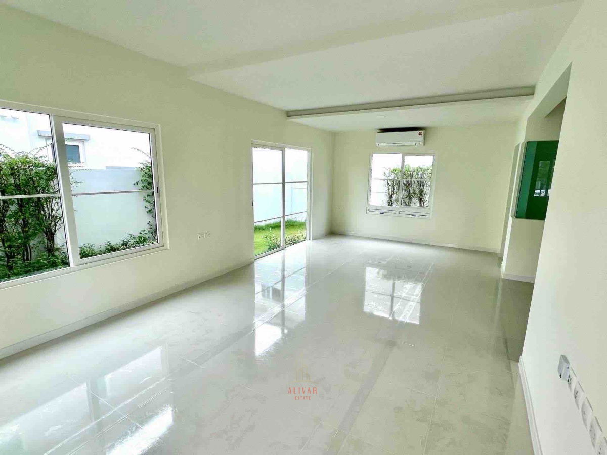 picture RH120625 For rent, 2-storey detached house, 4 bedrooms at Villaggio 3 Srinakarin-Bangna, near MEGA Bangna. - 2/6