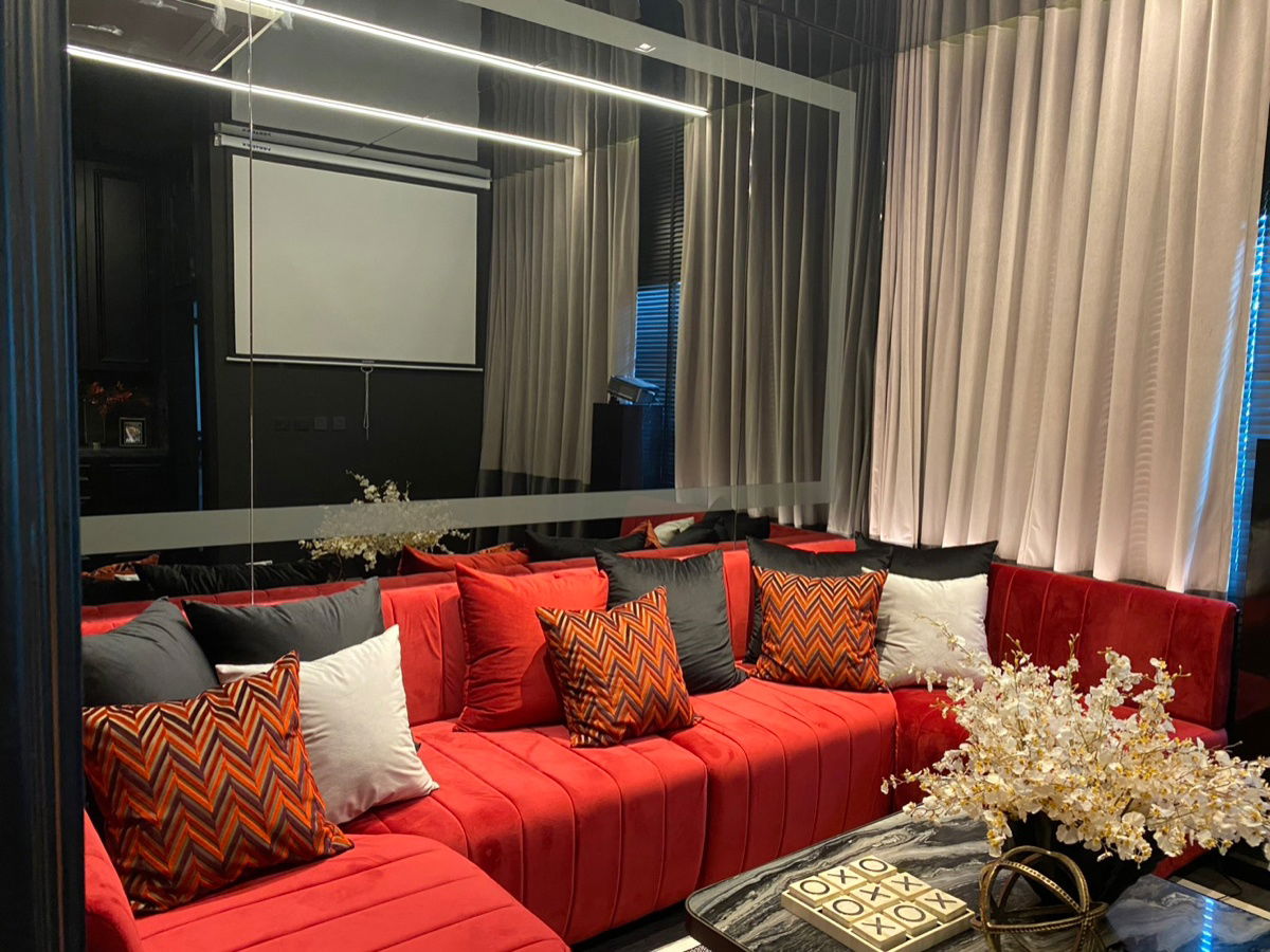 รูป ให้เช่าบ้านเดี่ยว โครงการหรู Grand Bangkok Boulevard สุขุมวิท ศรีนครินทร์ บ้านตัวอย่าง 5 ห้องนอน - รูปที่ 10/12