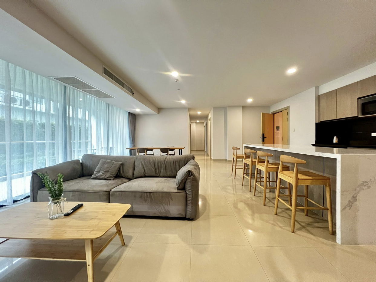 picture Spacious 4-Bedroom Condo for Sale – Gardenia, Jomtien - 3/20