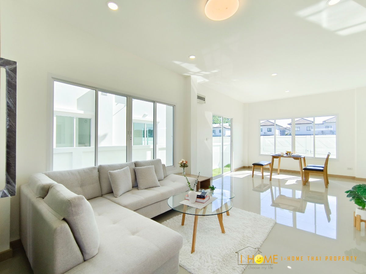 รูป ขายบ้านแฝดสองชั้น 3 ห้องนอน 3 ห้องน้ำ 1 ห้องครัว 2 ที่จอดรถ - รูปที่ 6/33
