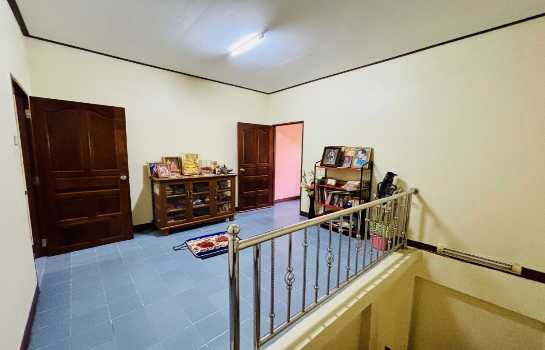 รูป ขาย ทาวน์โฮม ซอยสุขใจ ถนนปทุมธานี-สายใน พื้นที่ใช้สอย 112 ตรม เนื้อที่ 14 ตรว - รูปที่ 9/12