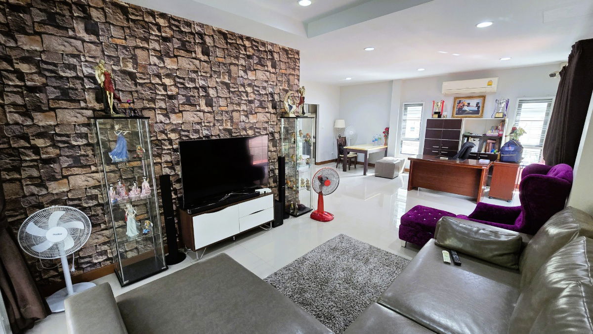 รูป คุ้มค่ามาก! ปล่อยเช่า บ้านเดี่ยว หมู่บ้าน เดอะไพรเวซี่ พุทธมณฑล สาย 7 เนื้อที่ 69.6 ตร.ว. ติดถนนใหญ่พุทธมณฑลสาย7 ใกล้ถนนเพชรเกษม - รูปที่ 6/22