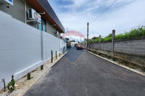 รูป [920611003-86] พูลวิลล่า สัตหีบ - รูปที่ 69/72